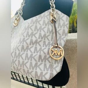 Fabulous ecru leather Michael Kors leather tote